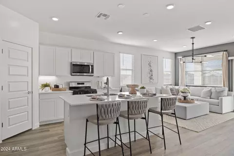 15430 W Hackamore Dr, Surprise, AZ 85387