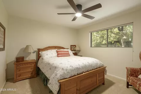 Bedroom - 5316 E Osborn Rd, Phoenix, AZ 85018 photo 3 of 3