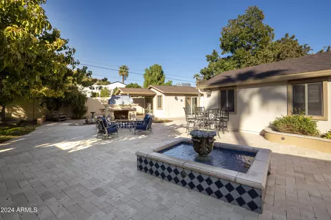 Exterior - 5316 E Osborn Rd, Phoenix, AZ 85018 photo 3 of 5