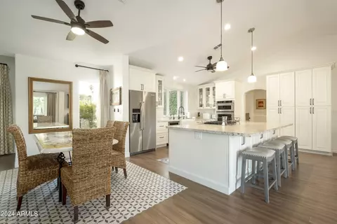 Kitchen - 5316 E Osborn Rd, Phoenix, AZ 85018 photo 1 of 3