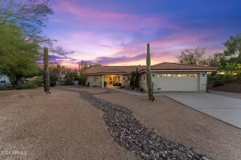 2105 W Yucca Dr, Wickenburg, AZ 85390