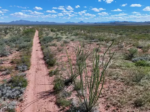 0 E Border Rd #2, Bisbee, AZ 85603 photo 3