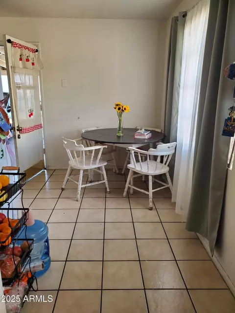2823 N 30th Pl, Phoenix, AZ 85008 photo 12