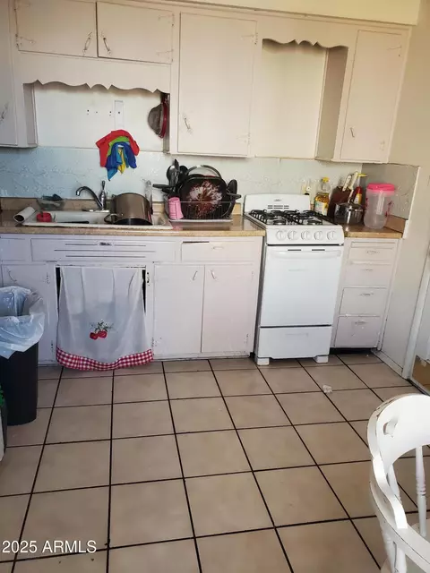 2823 N 30th Pl, Phoenix, AZ 85008 photo 3