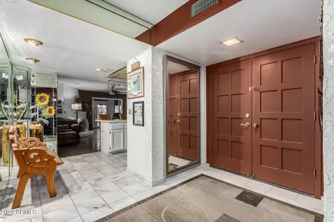 4609 E Valley View Dr, Phoenix, AZ 85044 photo 11