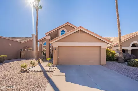1751 W Ivanhoe St, Chandler, AZ 85224