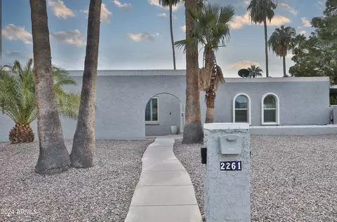 2261 E Fairbrook St, Mesa, AZ 85213