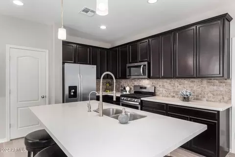 948 E Anderson Ave, Phoenix, AZ 85022 photo 7