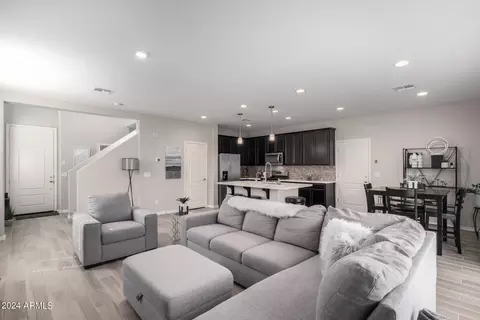 948 E Anderson Ave, Phoenix, AZ 85022 photo 5