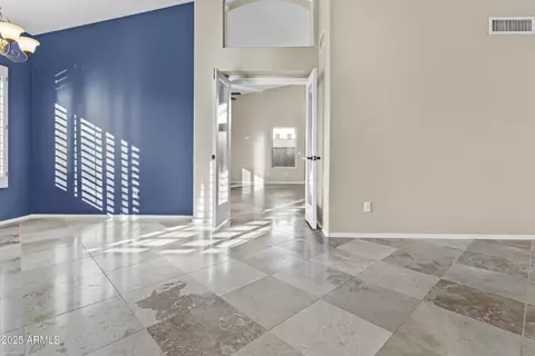 16686 S 18th Way, Phoenix, AZ 85048 photo 8