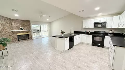 4848 N 63rd Dr, Phoenix, AZ 85033
