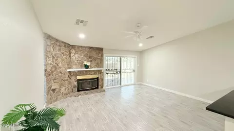 4848 N 63rd Dr, Phoenix, AZ 85033 photo 3