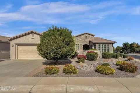 4098 E Rakestraw Ln, Gilbert, AZ 85298 photo 2