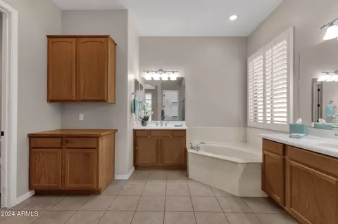 4098 E Rakestraw Ln, Gilbert, AZ 85298 photo 20