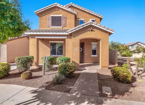 2090 S Moccasin Trl, Gilbert, AZ 85295