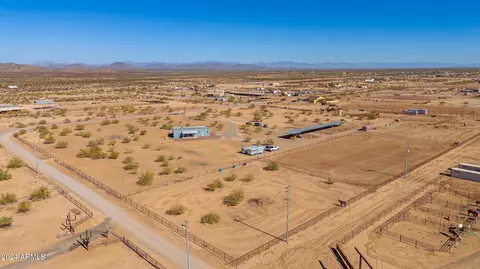 46333 W Abbott Rd, Wickenburg, AZ 85390
