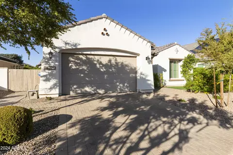 14376 W Corrine Dr, Surprise, AZ 85379