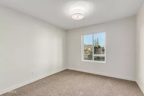 3731 W Crocus Dr W, Phoenix, AZ 85053 photo 18