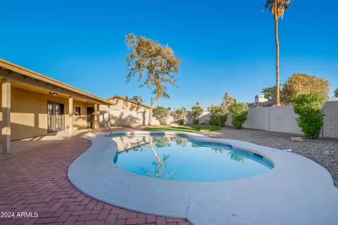 3731 W Crocus Dr W, Phoenix, AZ 85053 photo 24
