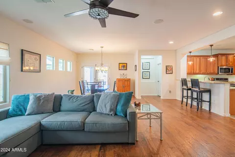 3722 E Matthew Dr, Phoenix, AZ 85050 photo 10