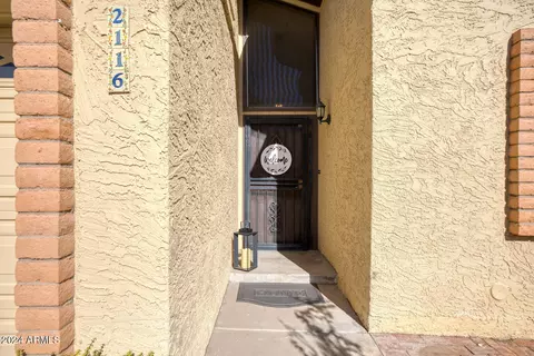 2116 W Nopal Ave, Mesa, AZ 85202 photo 2