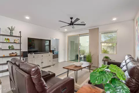 40500 W Shaver Dr, Maricopa, AZ 85138