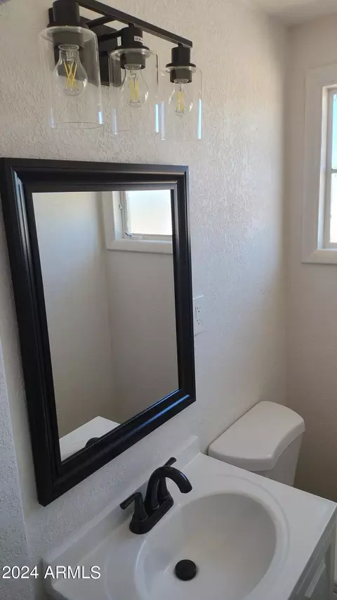 657 E Post Rd, Benson, AZ 85602 photo 12