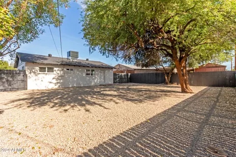 1901 E Sunland Ave, Phoenix, AZ 85040 photo 15