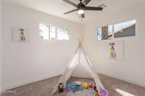 1901 E Sunland Ave, Phoenix, AZ 85040 photo 12