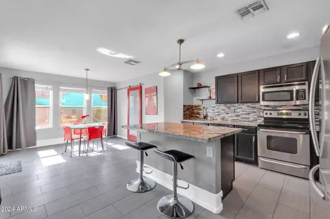 10847 E Forge Cir, Mesa, AZ 85208 photo 6