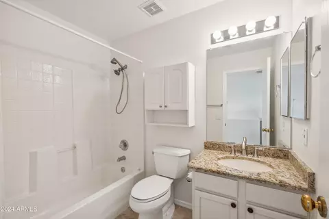3914 E Morrow Dr, Phoenix, AZ 85050 photo 12