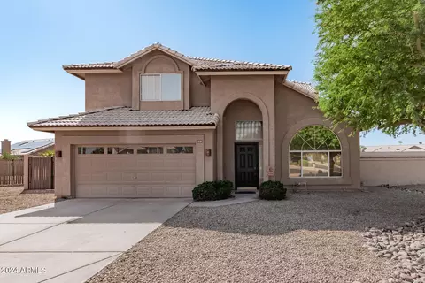 6391 W Firebird Dr, Glendale, AZ 85308