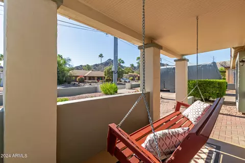 Exterior - 2324 E Shea Blvd, Phoenix, AZ 85028 photo 1 of 13