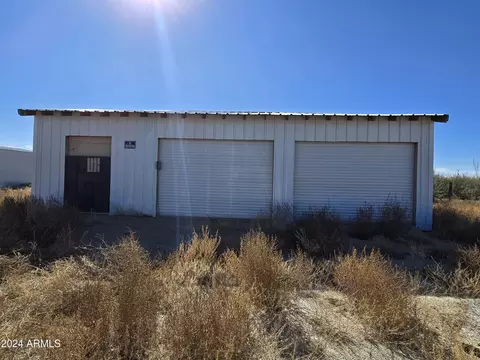 202 W Patte Rd, Willcox, AZ 85643 photo 27