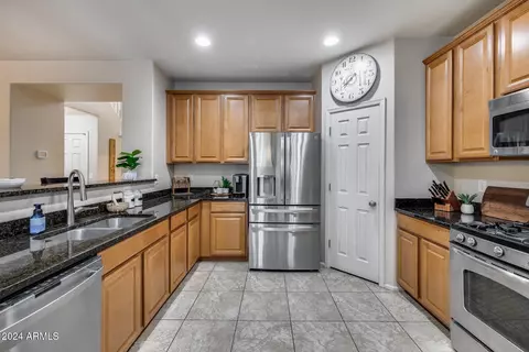 1108 E Rojo Way, Gilbert, AZ 85297 photo 17