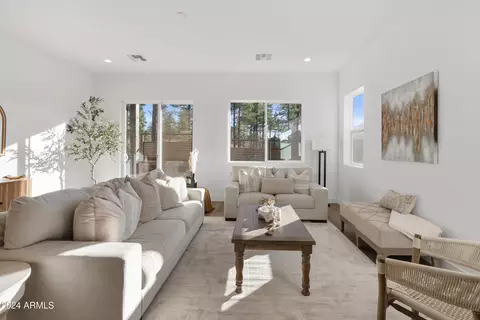 3227 E Copperleaf Ln, Flagstaff, AZ 86004 photo 8