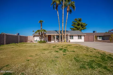 2330 W Beck Ln, Phoenix, AZ 85023