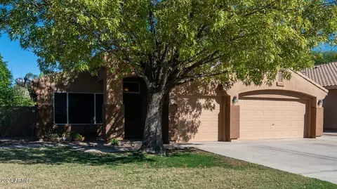 3918 E Wildhorse Dr, Gilbert, AZ 85297