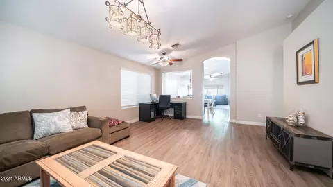 3918 E Wildhorse Dr, Gilbert, AZ 85297 photo 7