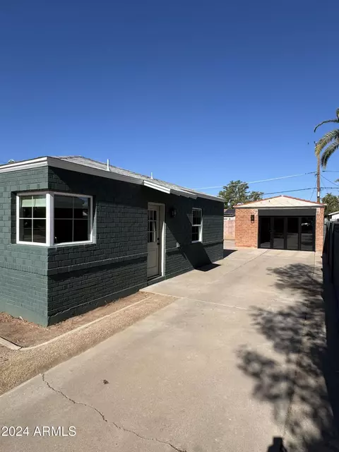 1424 E Coronado Rd, Phoenix, AZ 85006 photo 4