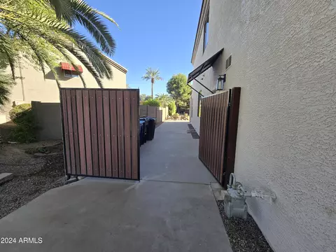 Exterior - 2977 E Ranch Ct, Gilbert, AZ 85296 photo 11 of 12