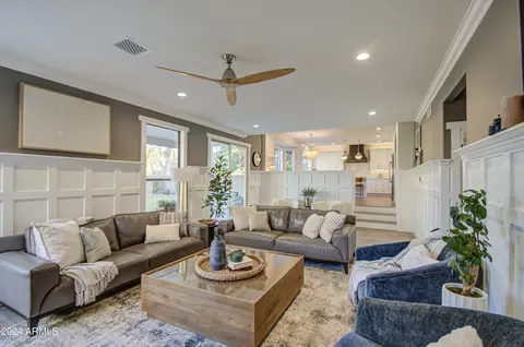 Living - 2977 E Ranch Ct, Gilbert, AZ 85296 photo 4 of 7