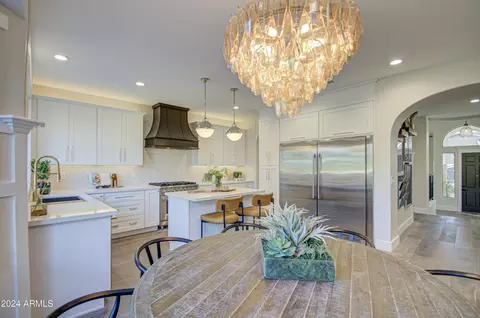 Dining - 2977 E Ranch Ct, Gilbert, AZ 85296 photo 6 of 6