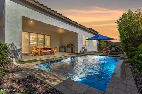 17197 W Thousand Oaks St, Surprise, AZ 85388