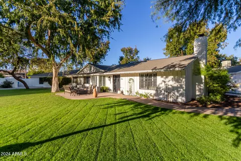 744 W Royal Palm Rd, Phoenix, AZ 85021