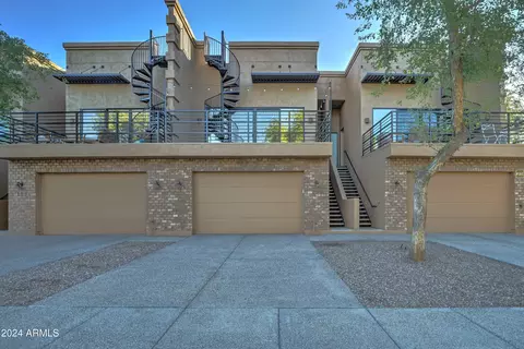 920 E Mitchell Dr #102, Phoenix, AZ 85014
