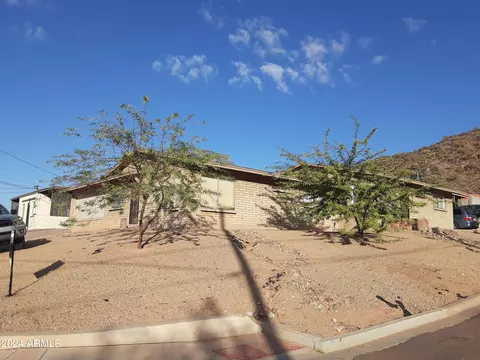 1502 W Shangri La Rd #1-2, Phoenix, AZ 85029