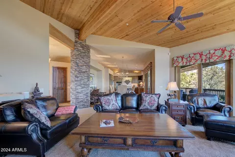Living - 601 N Grapevine Dr, Payson, AZ 85541 photo 4 of 4