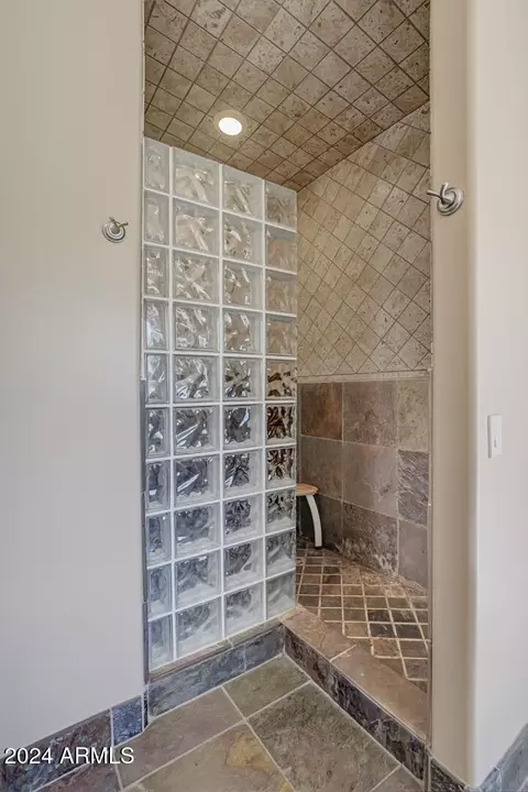 Bath - 601 N Grapevine Dr, Payson, AZ 85541 photo 5 of 8