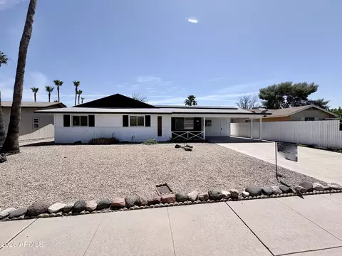 2213 E Janice Way, Phoenix, AZ 85022